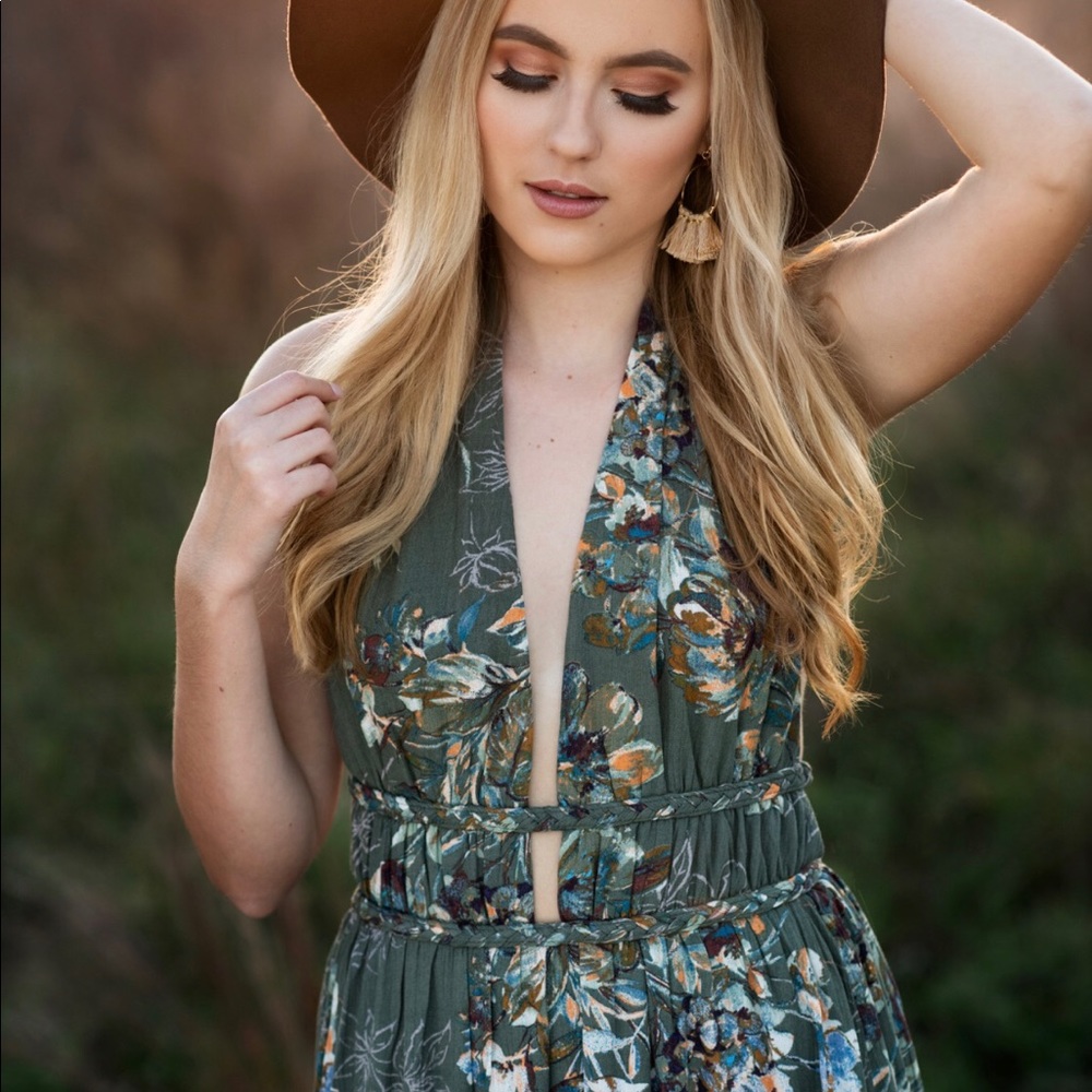 Vici Green Wrap Maxi Dress